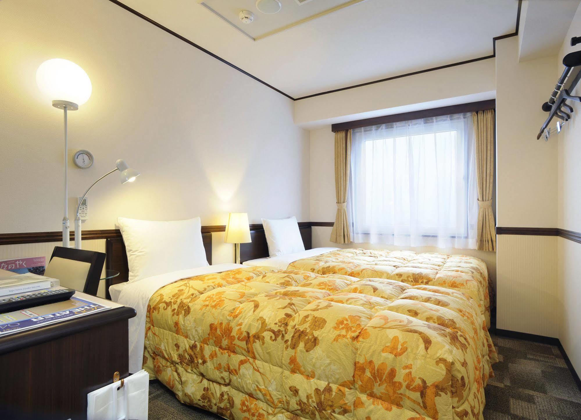 Toyoko Inn Osaka Namba Nishi Kültér fotó