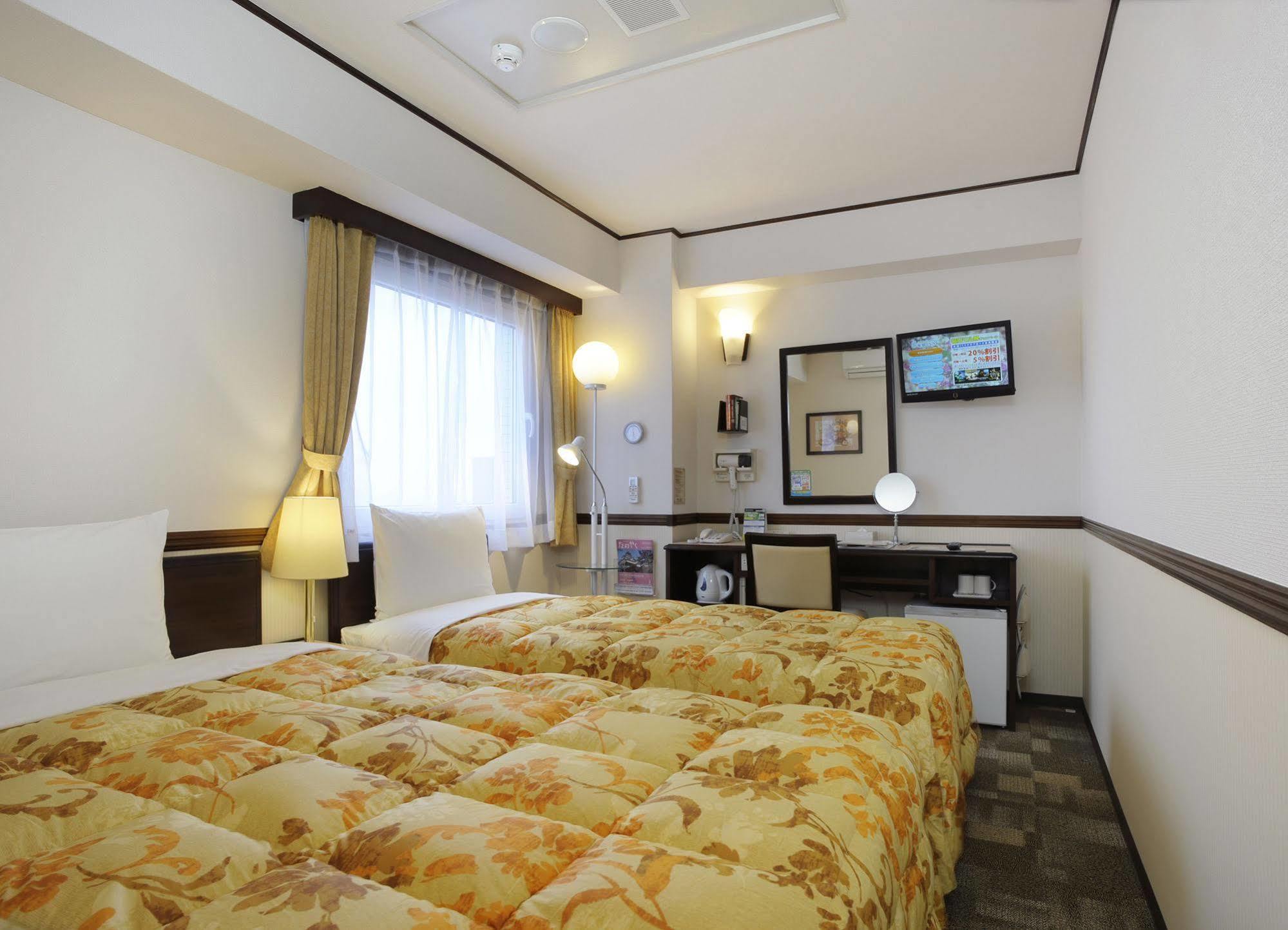 Toyoko Inn Osaka Namba Nishi Kültér fotó