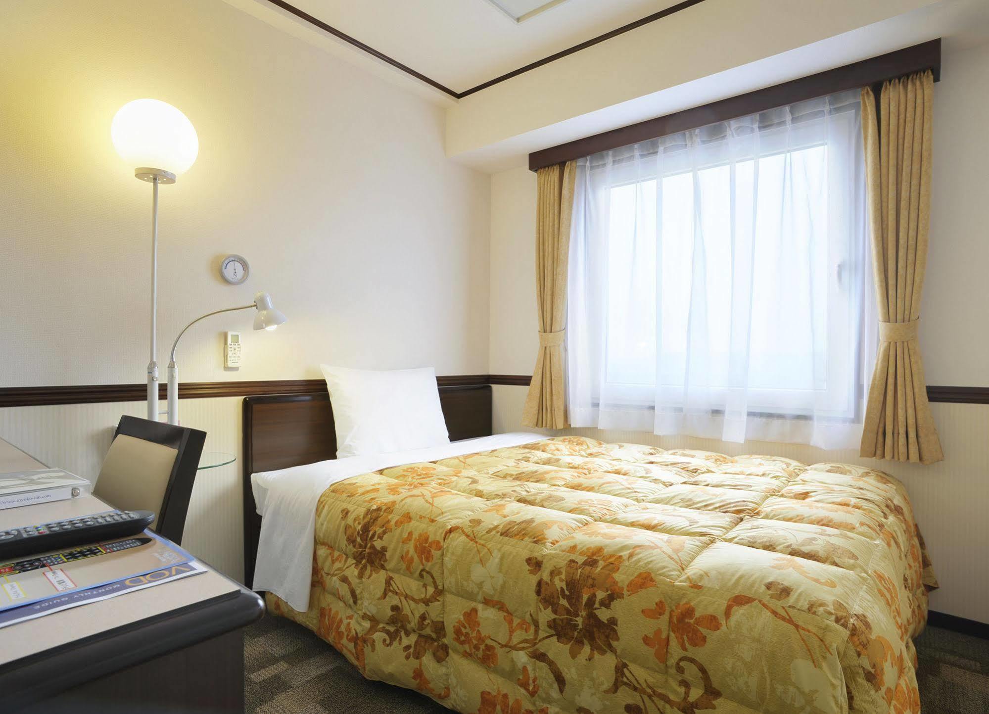 Toyoko Inn Osaka Namba Nishi Kültér fotó
